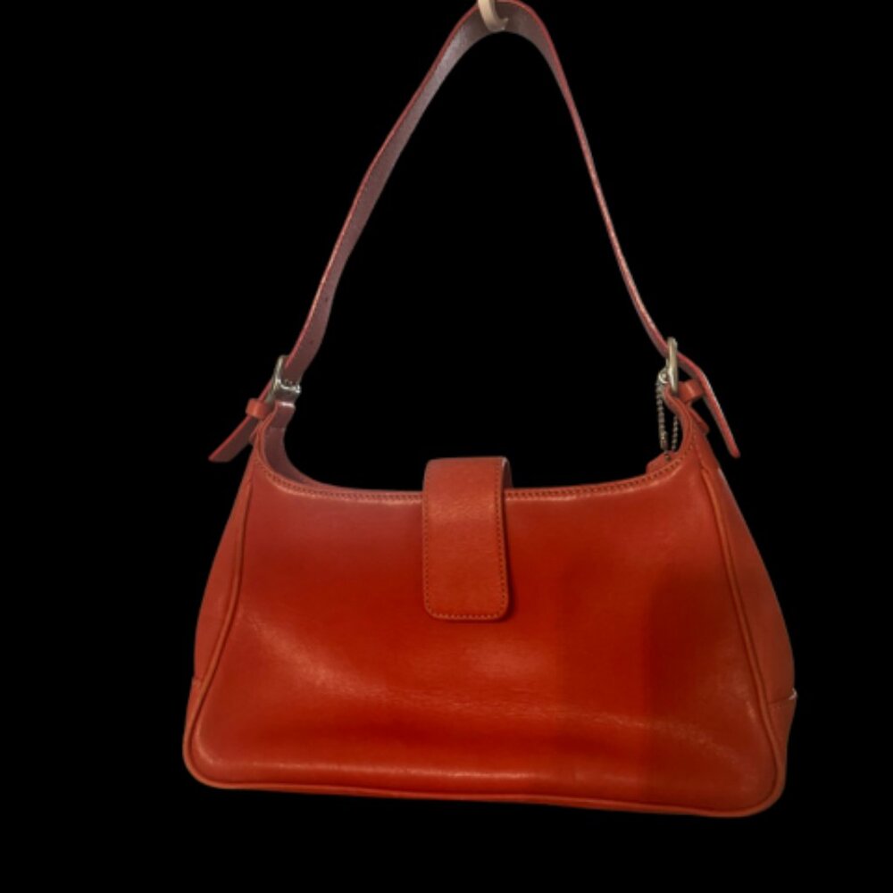 Vintage Coach Red Leather Shoulder Bag